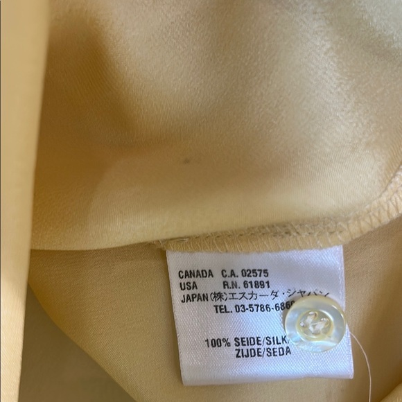 Escada Elegant Yellow Women's Top. Worn once size 46/ L-XL - Picture 6 of 6